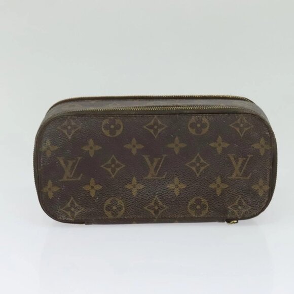 LOUIS VUITTON Monogram Trousse Brush MG Cosmetic Pouch M47505 LV Auth 125537 - Picture 2 of 16